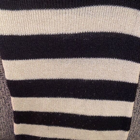 ✨Striped Turtleneck Tunic Sweater✨ - Picture 4 of 5